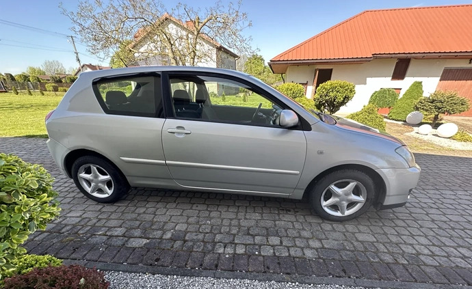 Toyota Corolla cena 9900 przebieg: 244000, rok produkcji 2004 z Syców małe 326